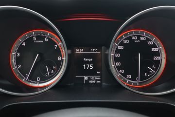 Voertuigafbeelding 6