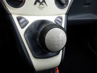 Voertuigafbeelding 19