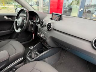 Voertuigafbeelding 16