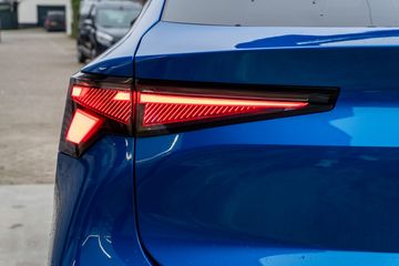 Voertuigafbeelding 10