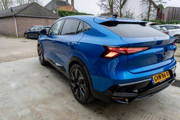 Voertuigafbeelding 4