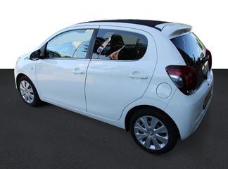 Voertuigafbeelding 4