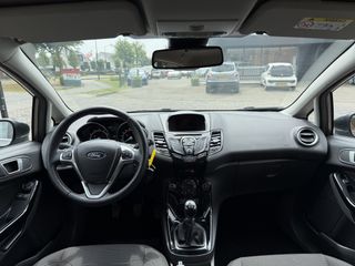 Voertuigafbeelding 9