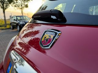 Voertuigafbeelding 24