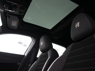 Voertuigafbeelding 24