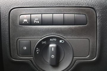 Voertuigafbeelding 30