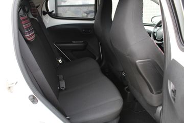 Voertuigafbeelding 10