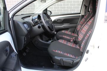 Voertuigafbeelding 7