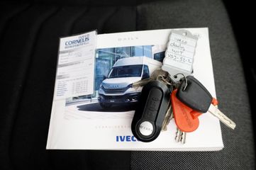 Voertuigafbeelding 6