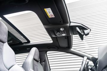 Voertuigafbeelding 38