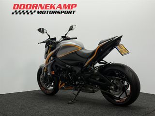 Voertuigafbeelding 10