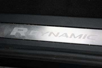 Voertuigafbeelding 42