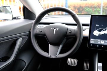 Voertuigafbeelding 5