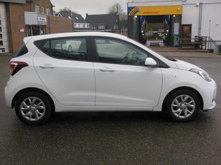 Voertuigafbeelding 5