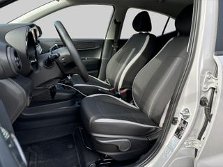 Voertuigafbeelding 9