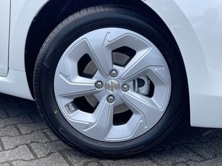 Voertuigafbeelding 6