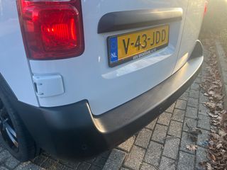 Voertuigafbeelding 8