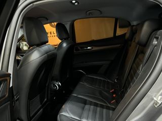 Voertuigafbeelding 21