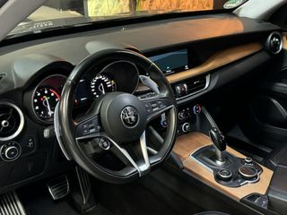 Voertuigafbeelding 25