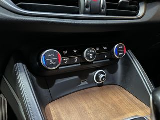 Voertuigafbeelding 38