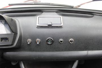 Voertuigafbeelding 24