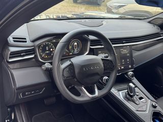 Voertuigafbeelding 15