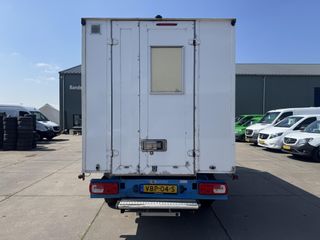 Voertuigafbeelding 3