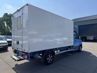 Voertuigafbeelding 4