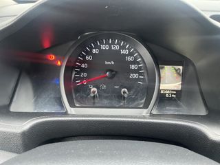 Voertuigafbeelding 8