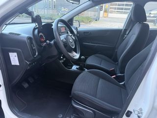 Voertuigafbeelding 8