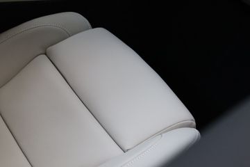 Voertuigafbeelding 24