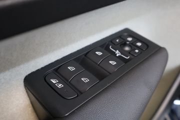 Voertuigafbeelding 44