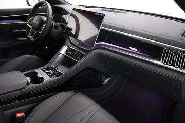 Voertuigafbeelding 13