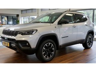 Voertuigafbeelding 2