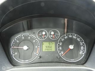 Voertuigafbeelding 13