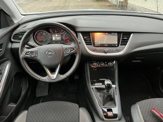 Voertuigafbeelding 4