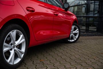 Voertuigafbeelding 8