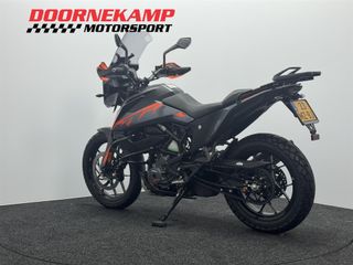 Voertuigafbeelding 10