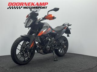 Voertuigafbeelding 6