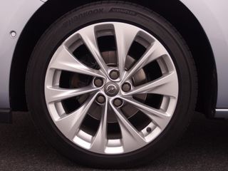 Voertuigafbeelding 4