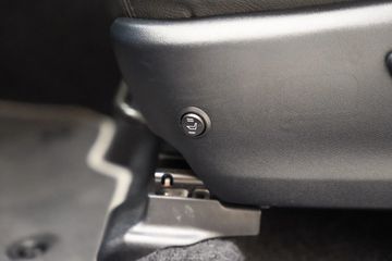 Voertuigafbeelding 9