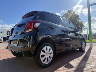 Voertuigafbeelding 3