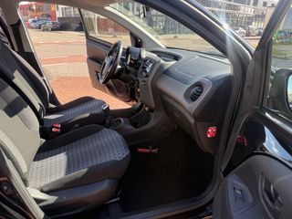 Voertuigafbeelding 38