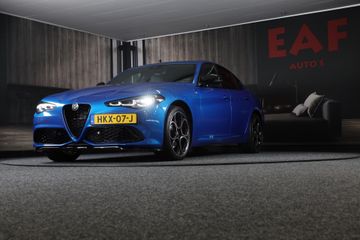 Voertuigafbeelding 3