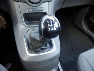 Voertuigafbeelding 21