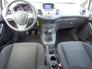 Voertuigafbeelding 8