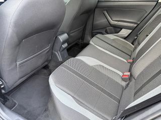 Voertuigafbeelding 28