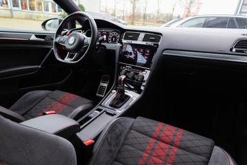 Voertuigafbeelding 14