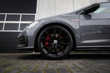 Voertuigafbeelding 37