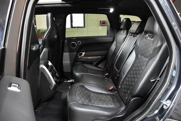 Voertuigafbeelding 12